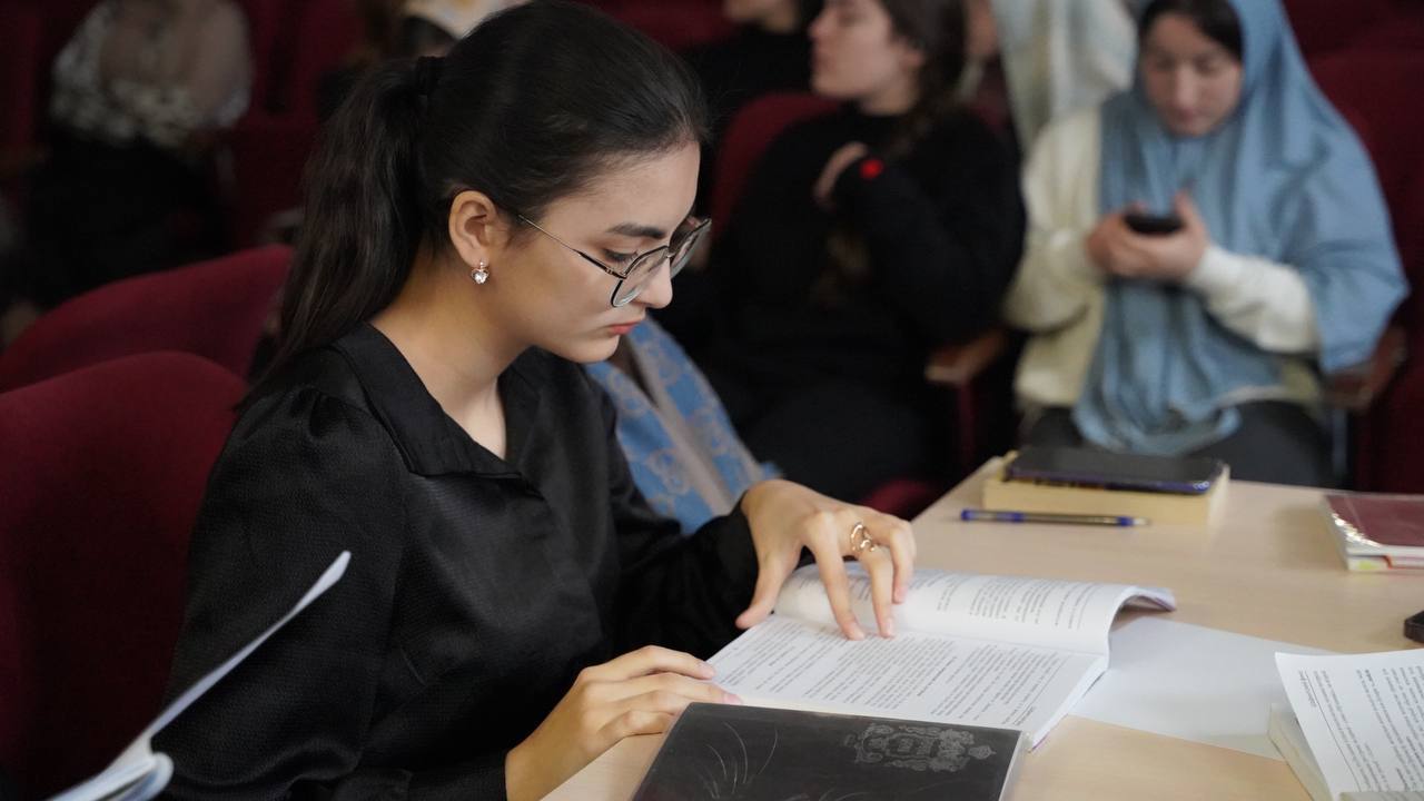 Сегодня - по одному из важнейших научных исламских направлений - Фикху